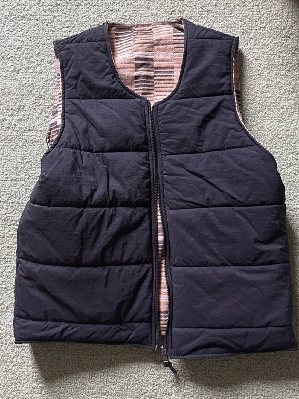 Kinton Patterned Vest - Picture 3 of 3